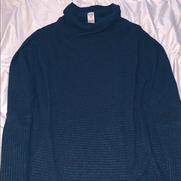 Free People Cowl Neck Top - Picture 4 of 5